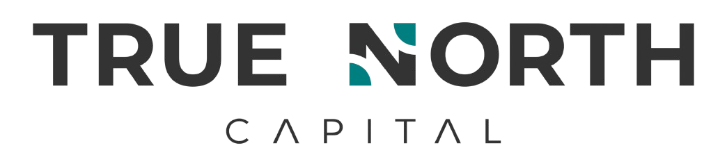 True_North_Capital_Logotipo_color_negro_con_fondo-scaled-removebg-preview